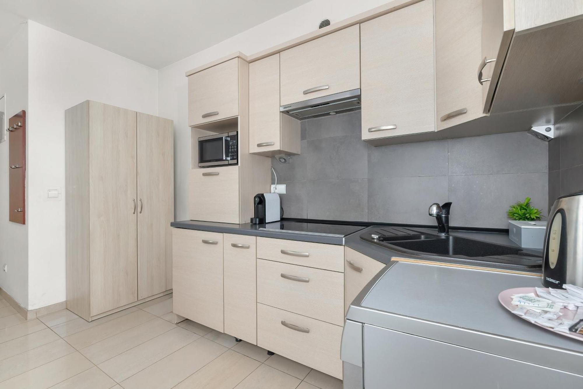 Przestronne Apartamenty W Zakopanem Z Trzema Sypialniami I Parkingiem By Noclegi Renters Exterior foto